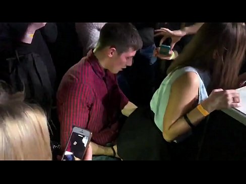 ❤️ sex tūturu i roto i te nightclub Russian. 18-tau-tawhito Russian kotiro i roto i te nono me te tara fucked i roto i te nightclub Porno i porn mi.newsexxxx.ru ☑